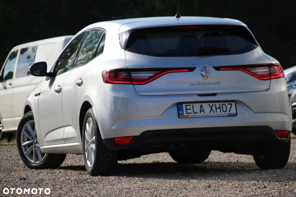 Renault Megane 1.6 SCe Limited - 11