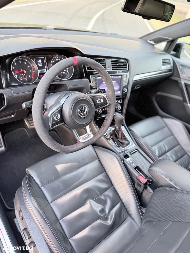 Volkswagen Golf 2.0 TSI BMT DSG GTI Performance - 12