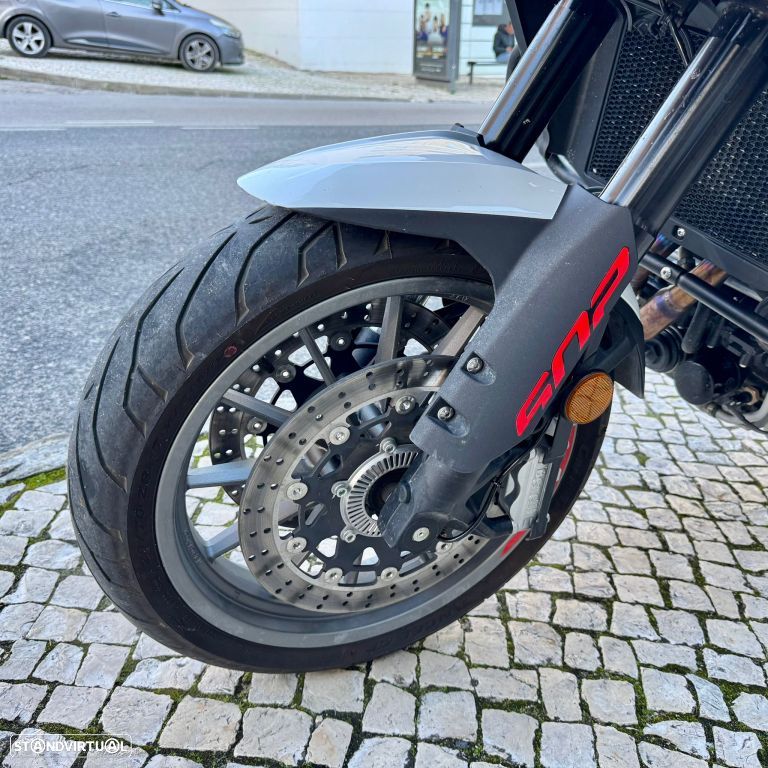 Benelli TRK 502 - 13