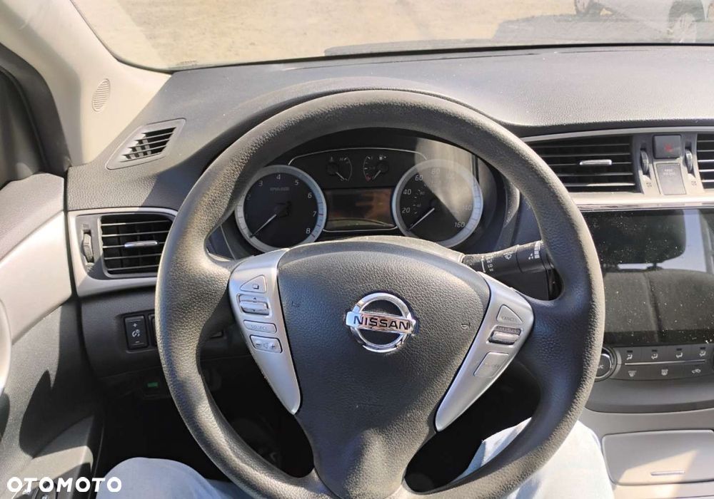 Nissan Sentra - 13