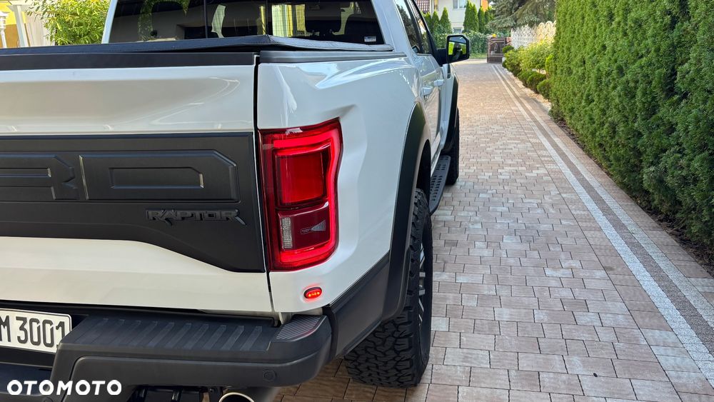 RAM 1500 5.7 eTorque Crew Cab Shortbed Limited Black - 17
