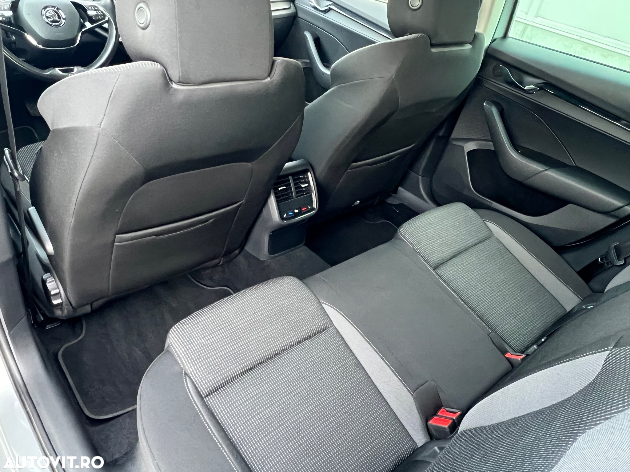 Skoda Octavia 1.4 TSI iV PHEV Style - 12