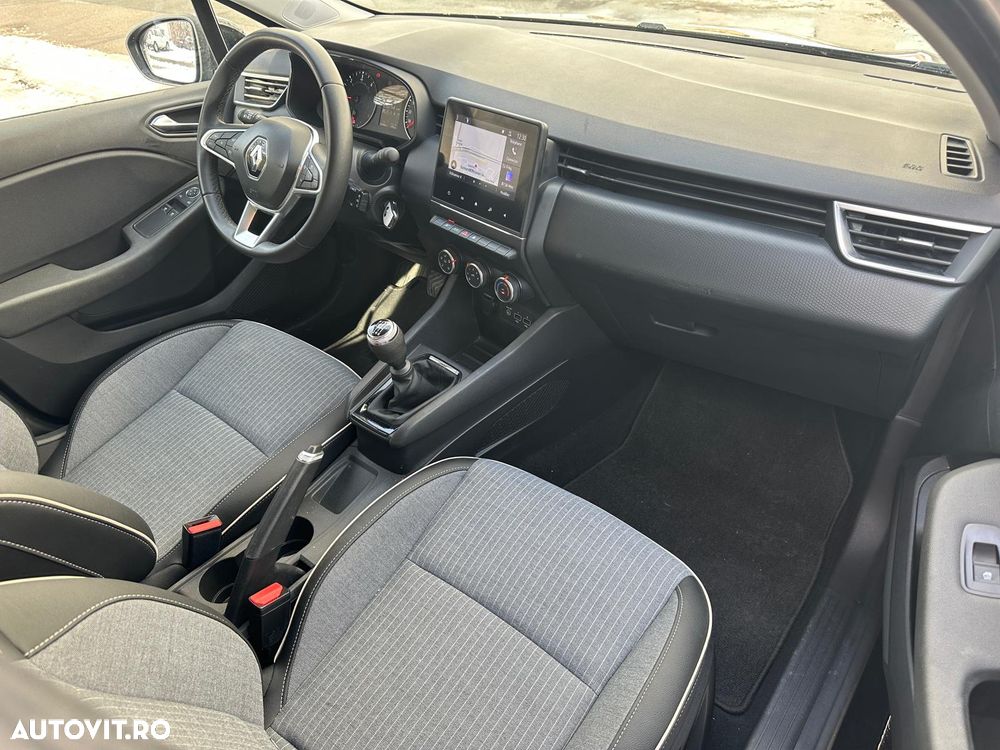 Renault Clio BLUE dCi 100 BUSINESS EDITION - 14