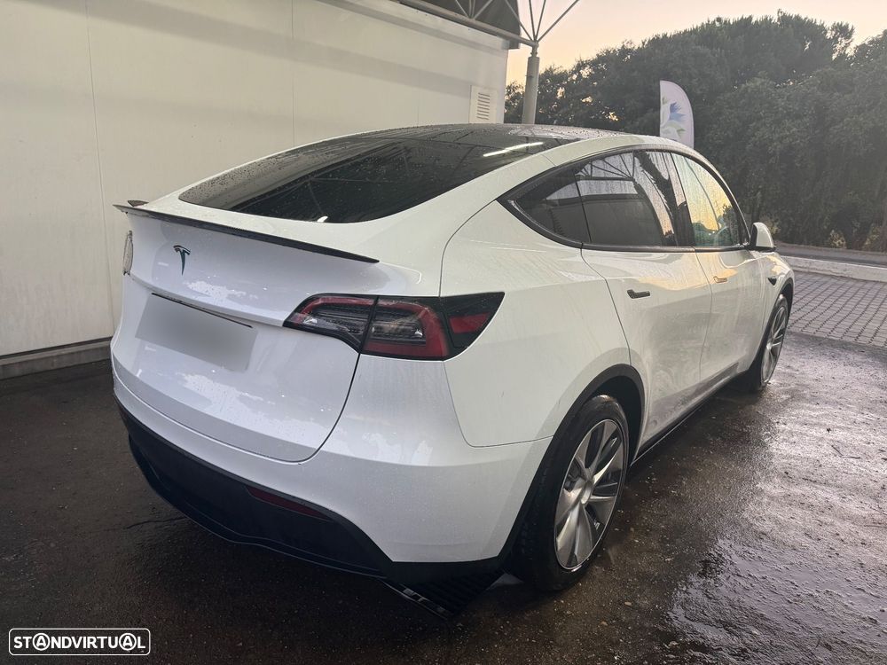 Tesla Model Y Tração Traseira - 4