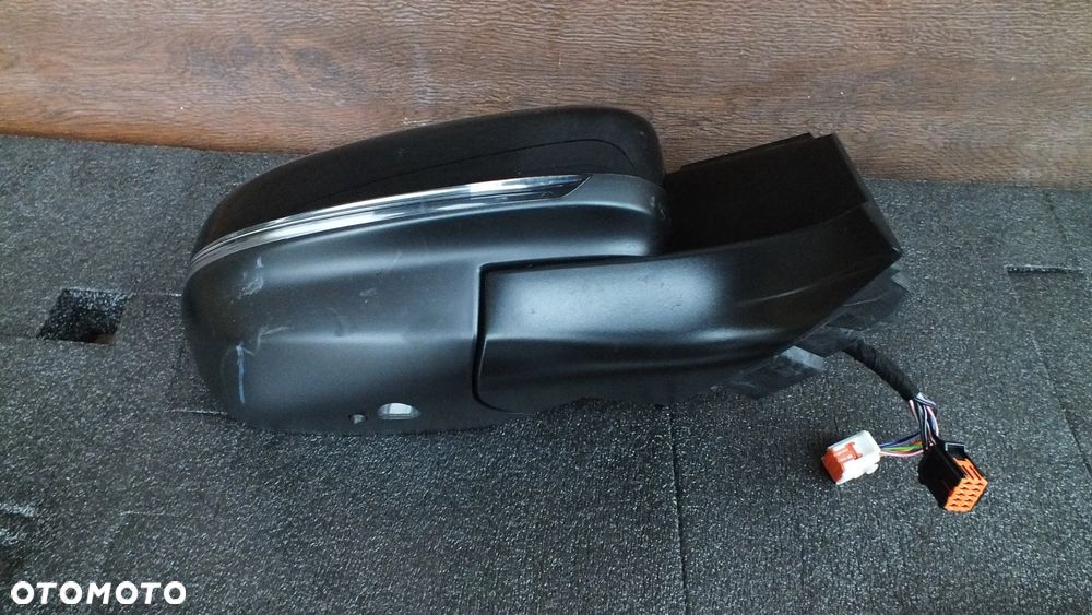 Lusterko prawe Peugeot 5008 II 14 Pin - 5