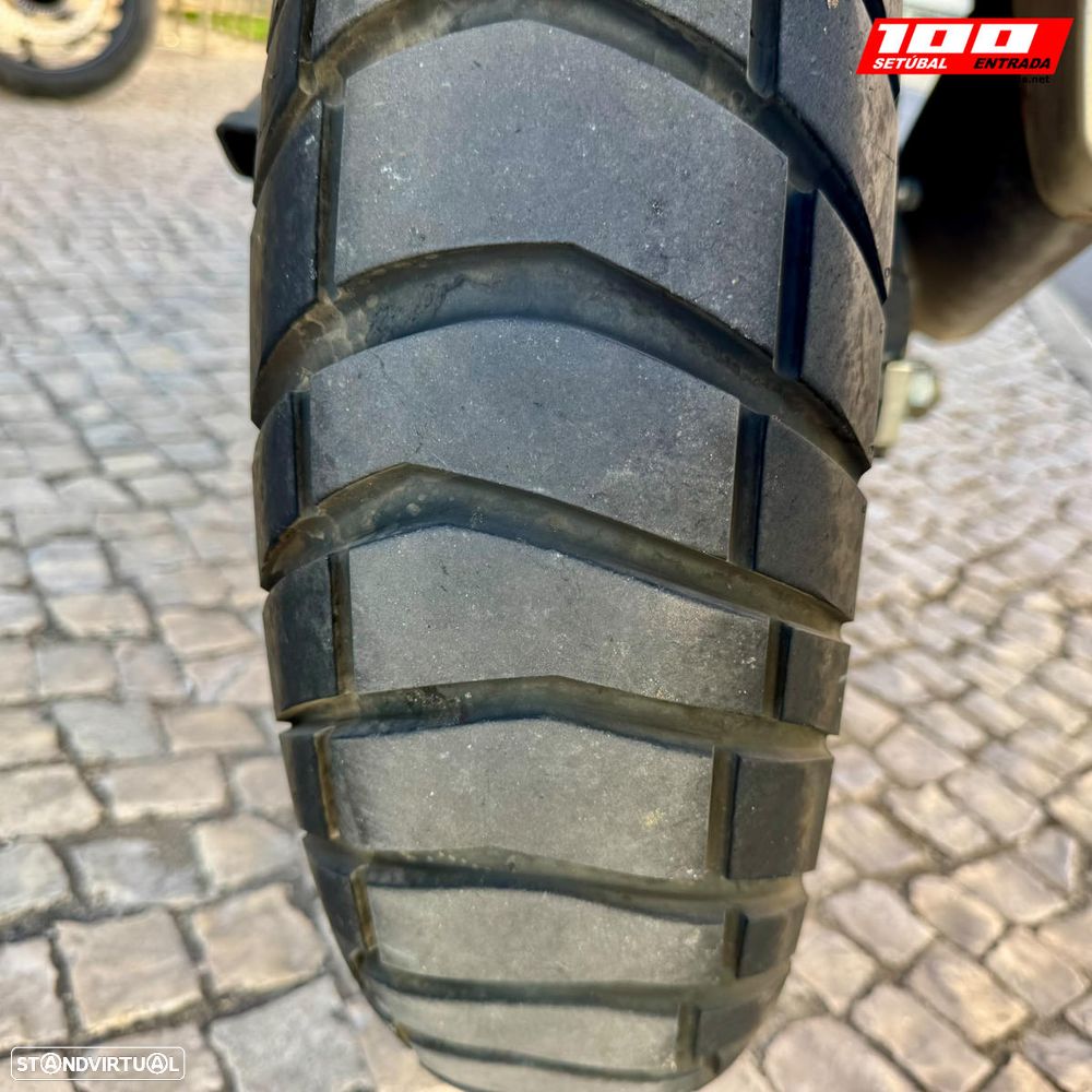 Honda Transalp XL 750 - 29