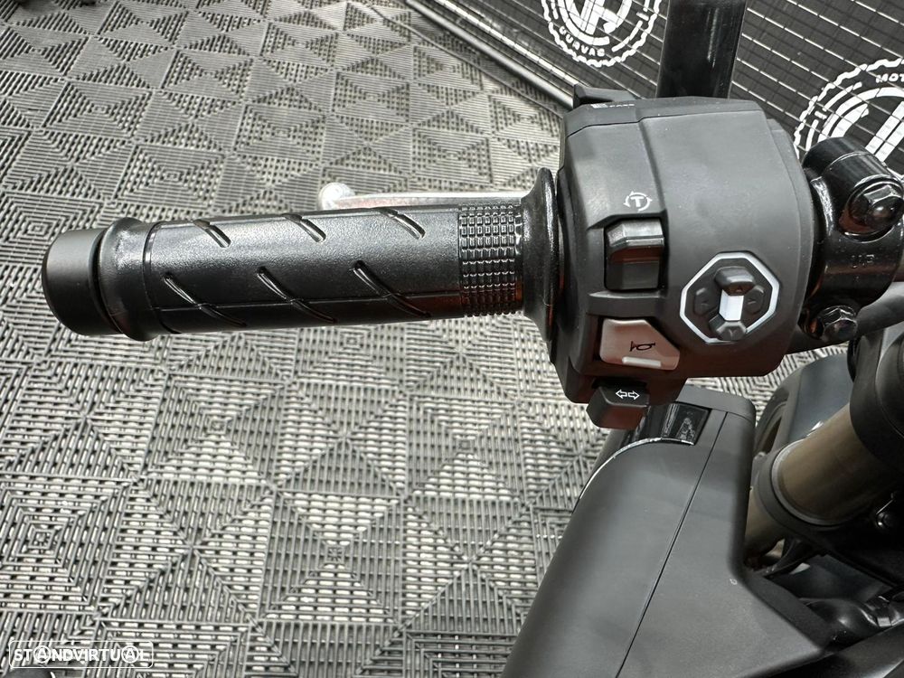 Honda CB 650 R E-CLUTCH 2026 - 8