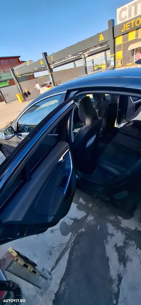 Volvo S60 - 15