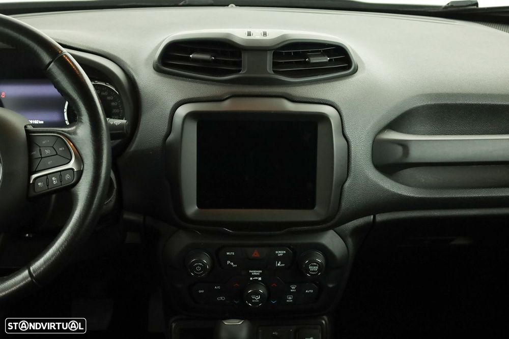 Jeep Renegade 1.3 T Limited DCT - 9