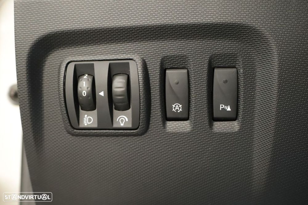 Renault Captur 1.5 dCi Exclusive - 19