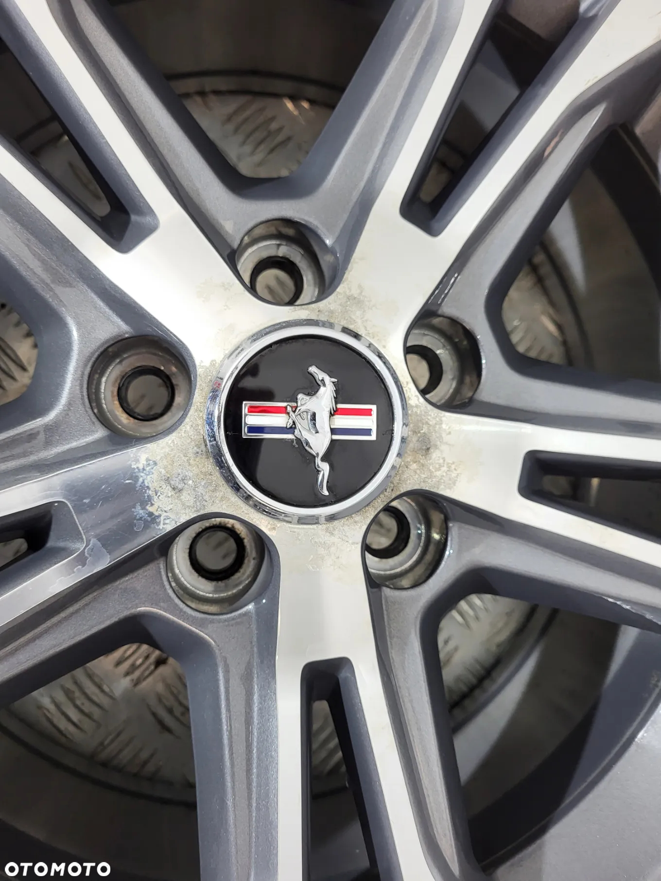 Ford Mustang Felgi Aluminiowe 17 5X112 - 6