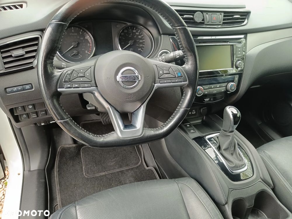Nissan Qashqai - 16