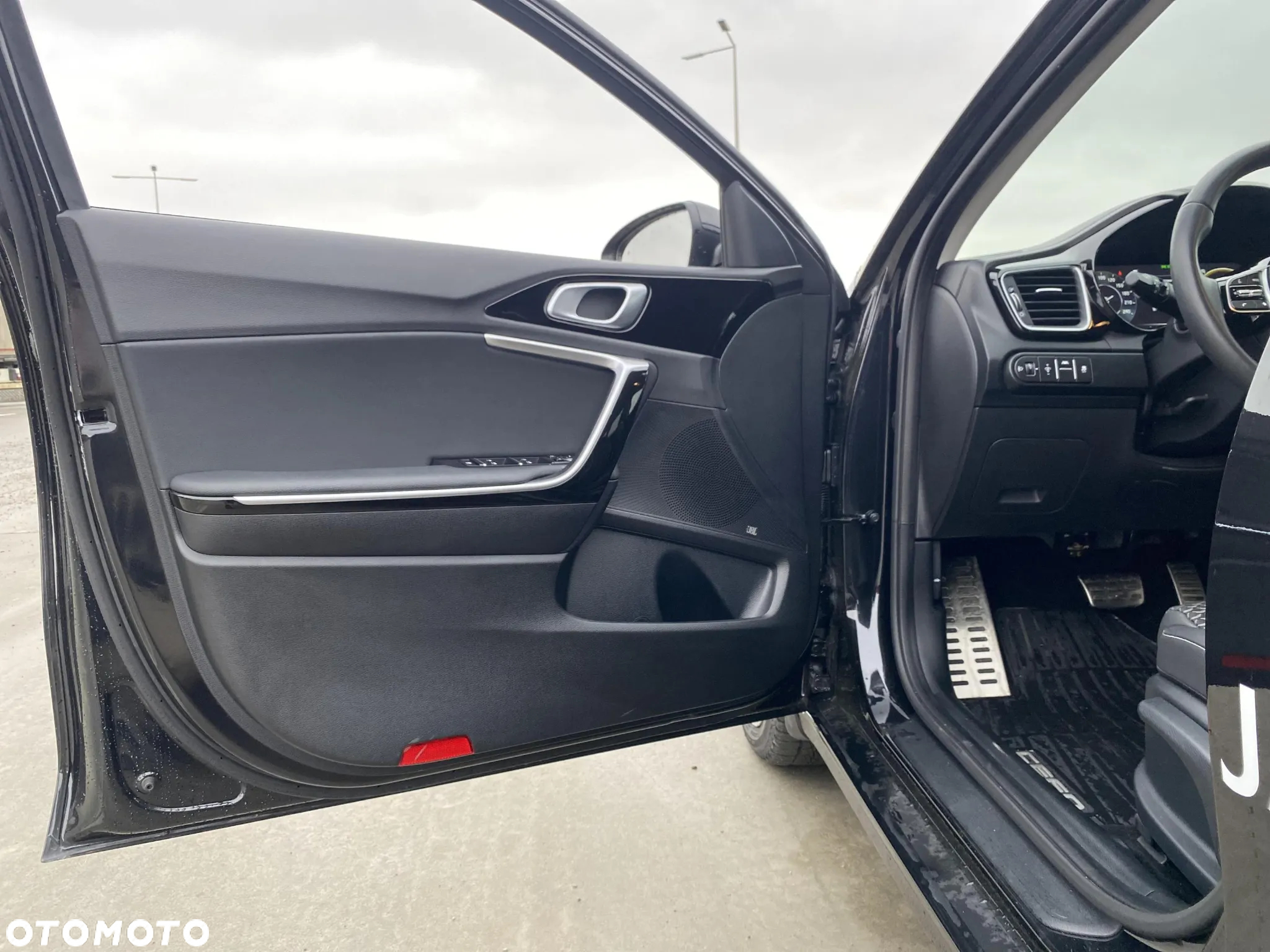Kia Ceed 1.5 T-GDI L DCT - 10