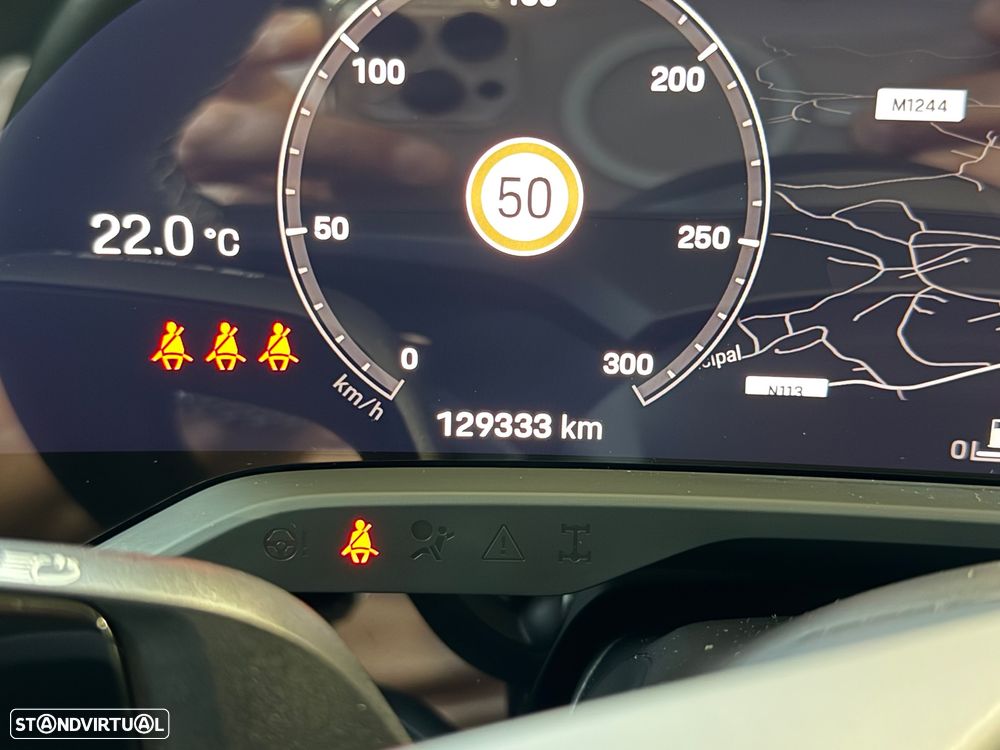 Porsche Taycan Standard - 29