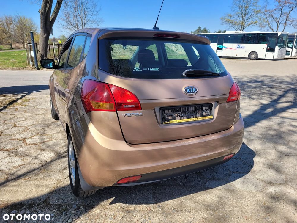 Kia Venga 1.4 L - 7