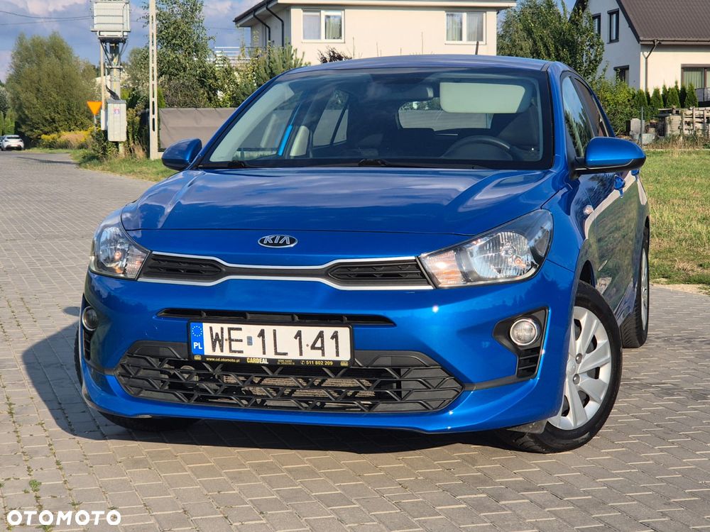 Kia Rio 1.2 L - 10