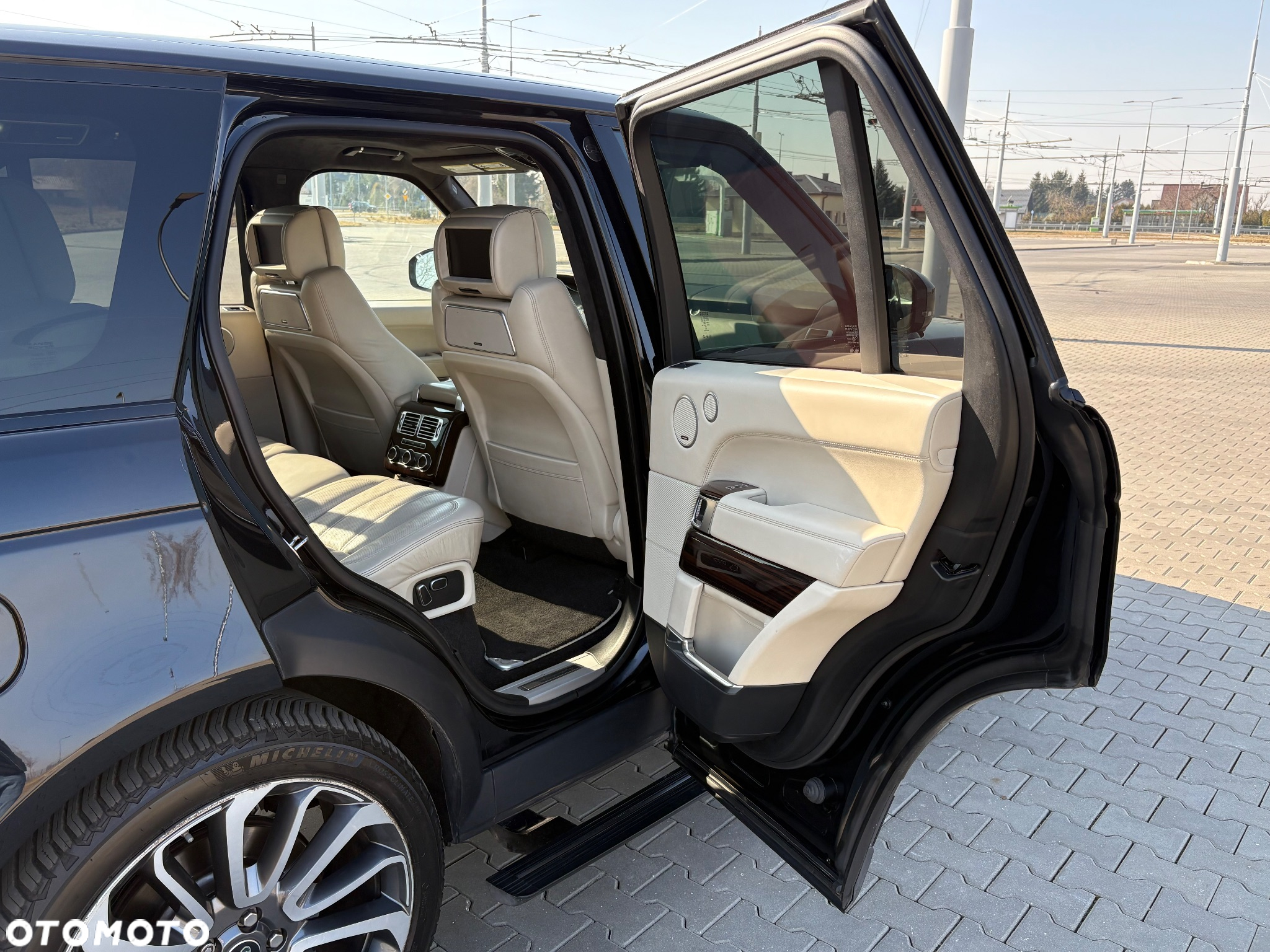 Land Rover Range Rover V8 Supercharged SVAutobiography - 15