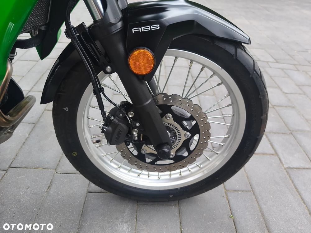 Kawasaki Versys-X 300 - 11