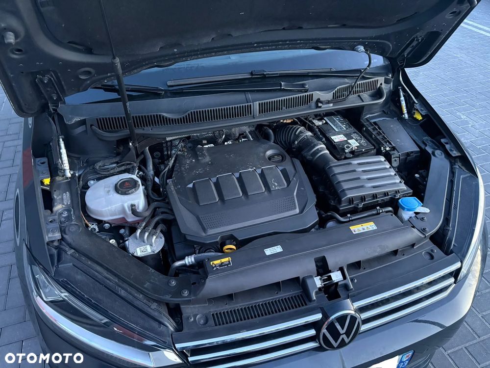 Volkswagen Touran 2.0 TDI SCR DSG UNITED - 23
