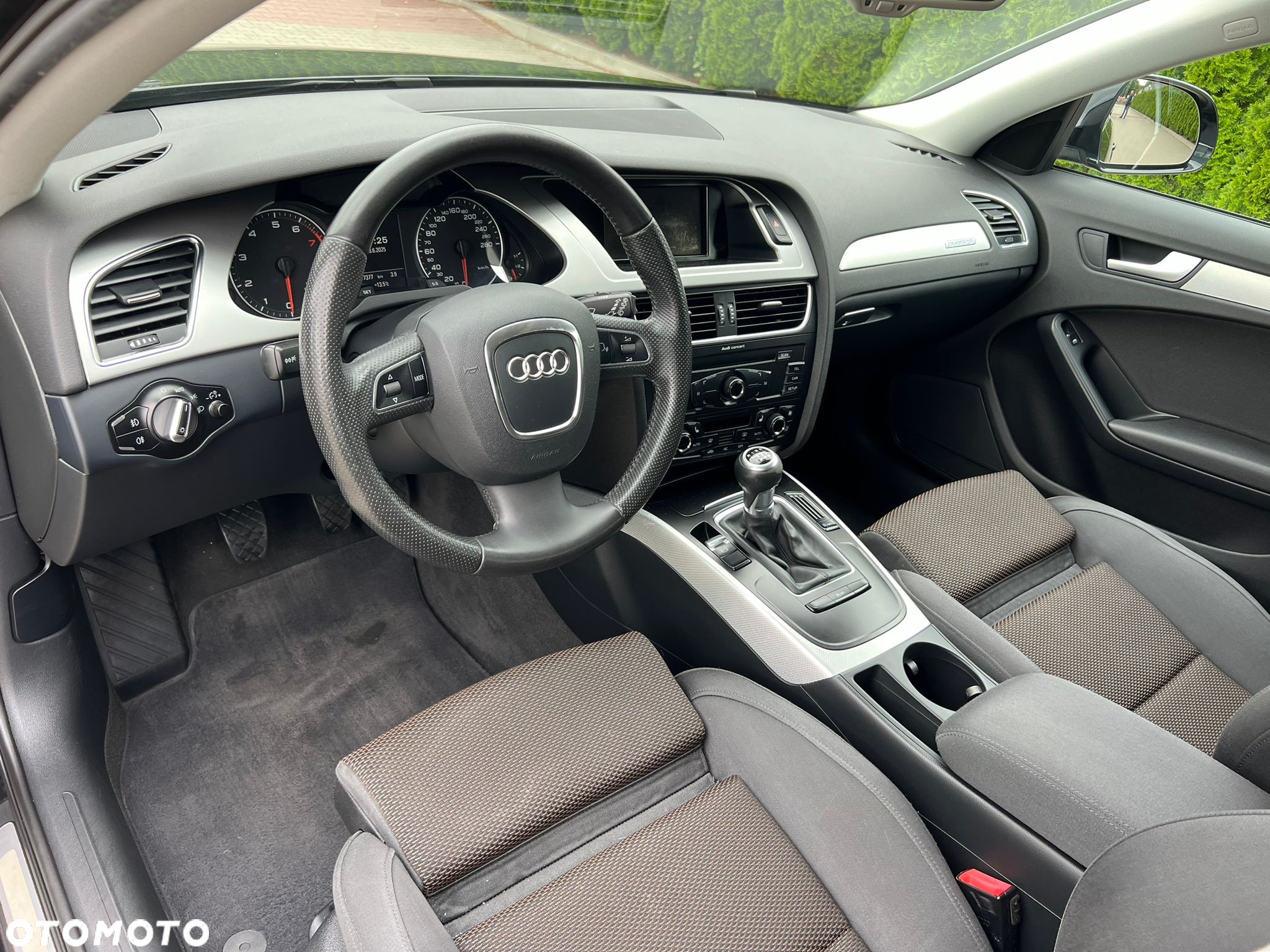 Audi A4 Allroad 2.0 TFSI Quattro - 9