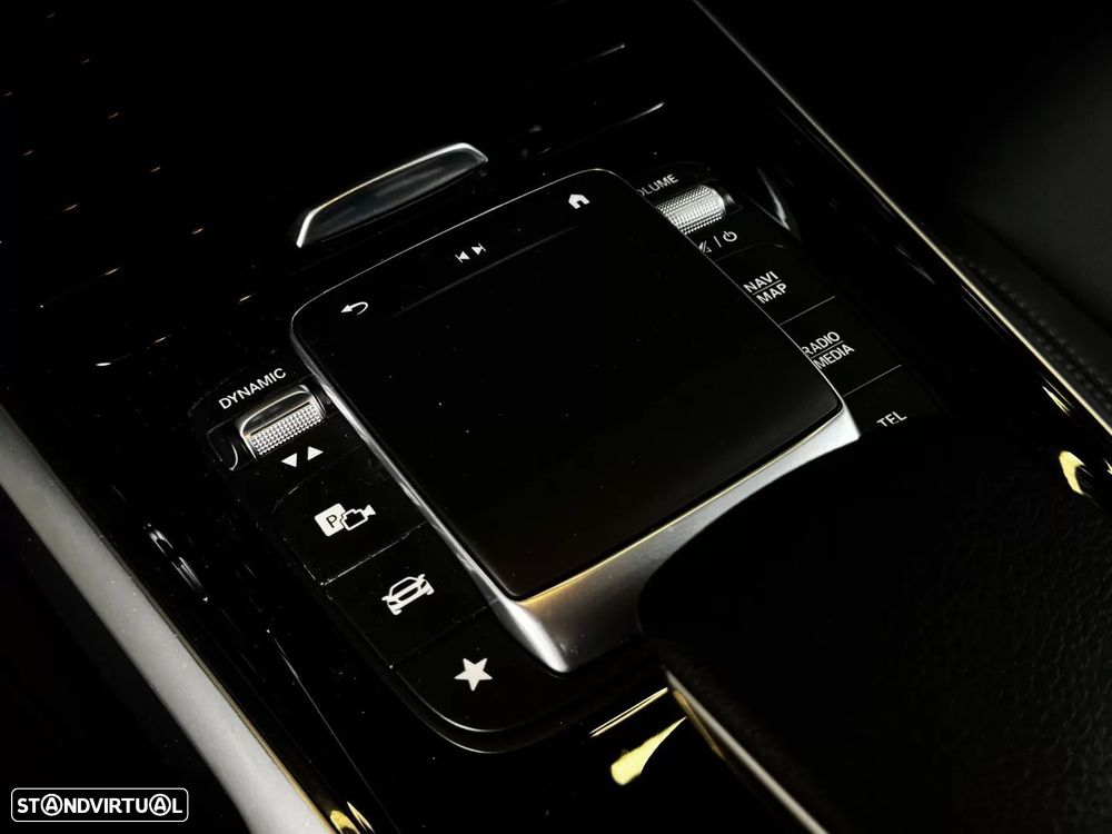 Mercedes-Benz GLB 200 d Progressive - 28