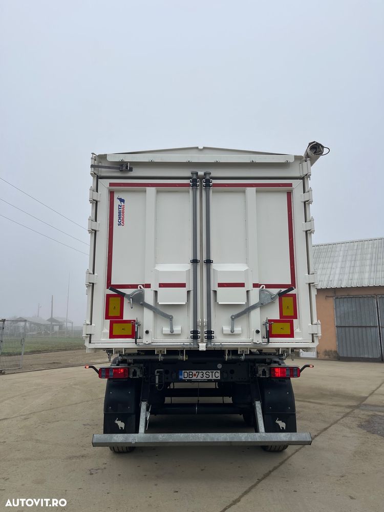 Schmitz Cargobull SCB - 2