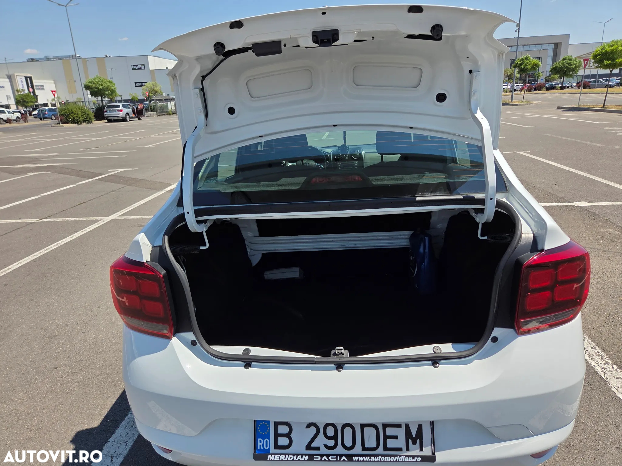Dacia Logan 1.0 SCe SL PLUS - 12