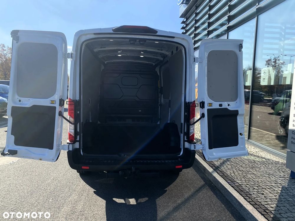 Ford Transit Van L2 - 8