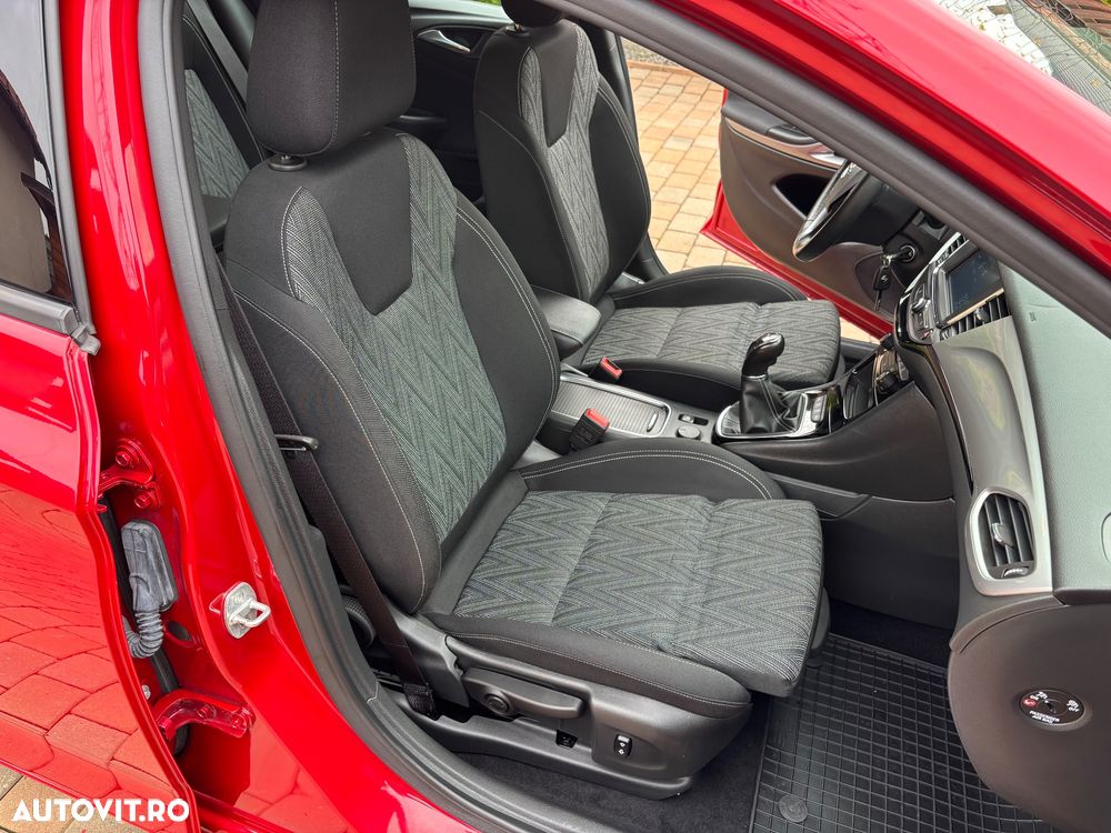 Opel Astra 1.2 Turbo Start/Stop Edition - 17