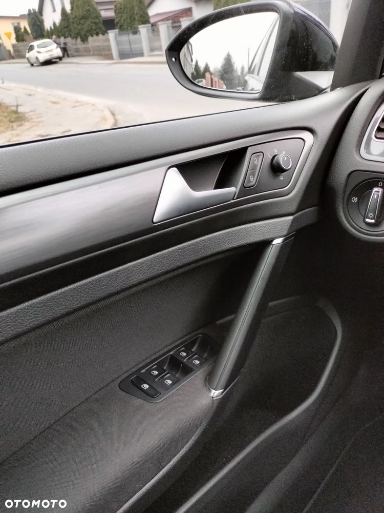 Volkswagen Golf 1.0 TSI BMT Comfortline - 22