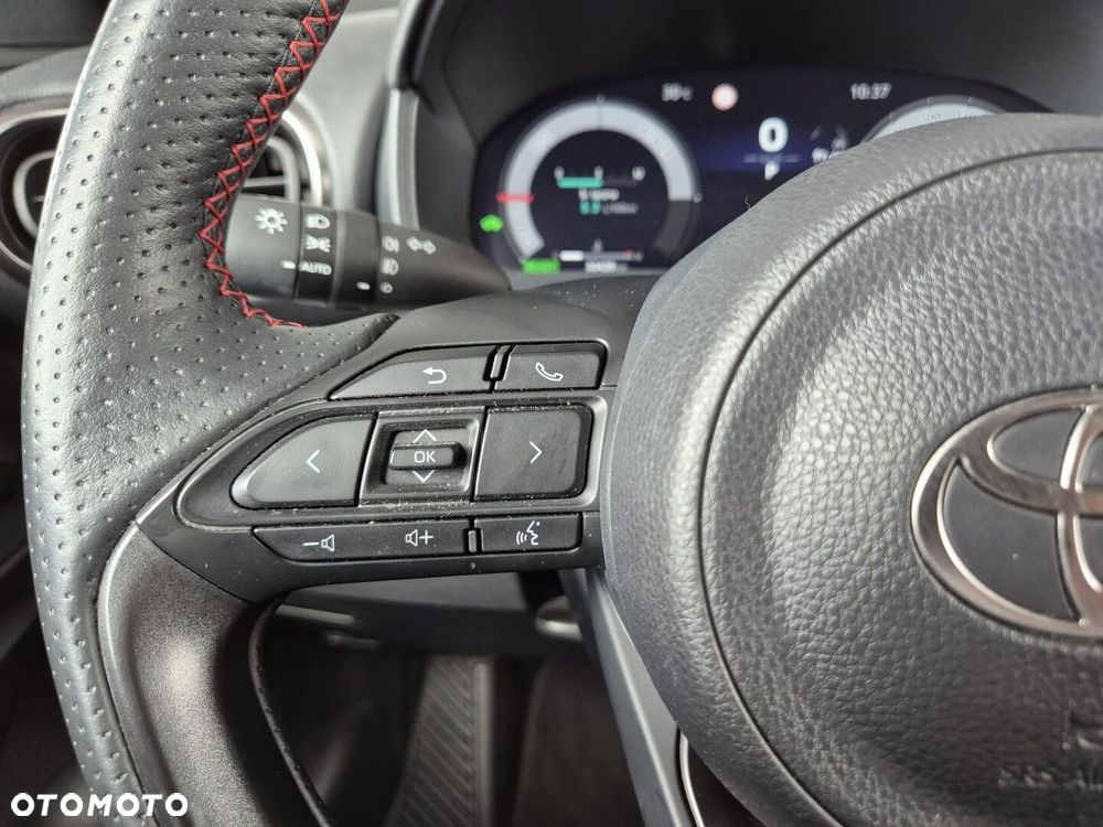 Toyota Yaris - 17