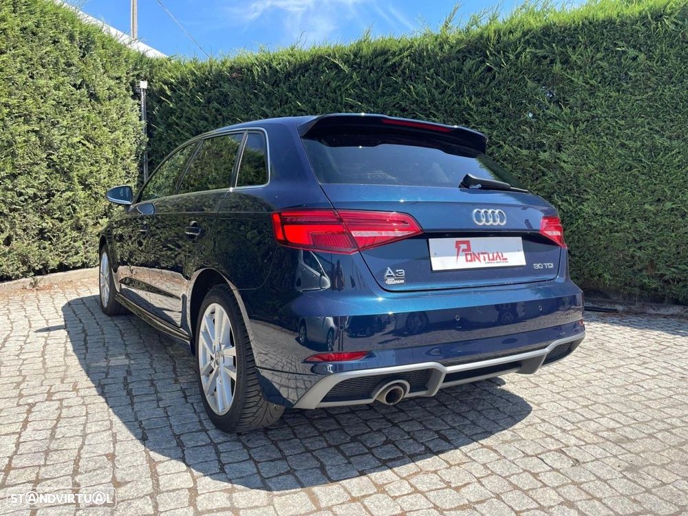 Audi A3 Sportback 1.6 TDI S-line S tronic - 4