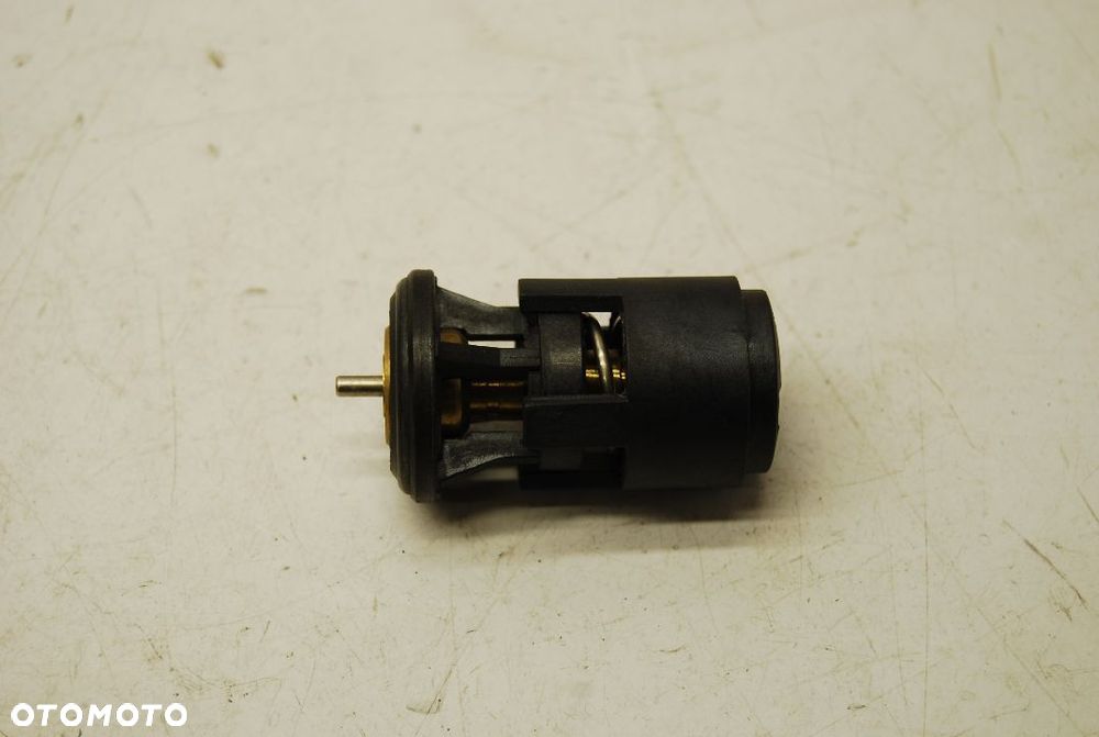 TERMOSTAT NOWY 032121110B SEAT VW AUDI SKODA