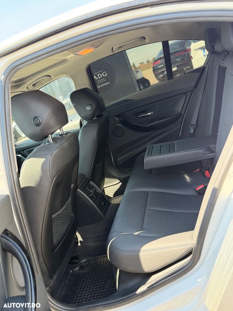 BMW Seria 3 320d xDrive AT Luxury Line - 20