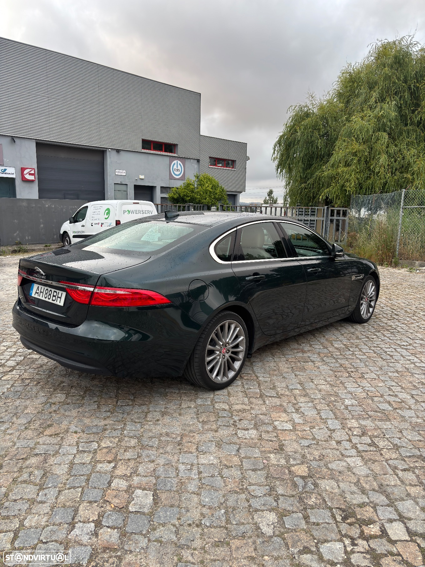 Jaguar XF 2.0 D Prestige Aut. - 2
