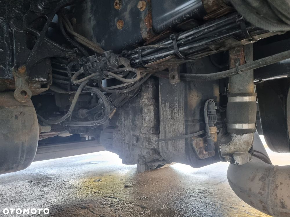 Scania R360 Super Stan. 6 OSOBOWA. Proszę obejrzeć cały filmik - 31