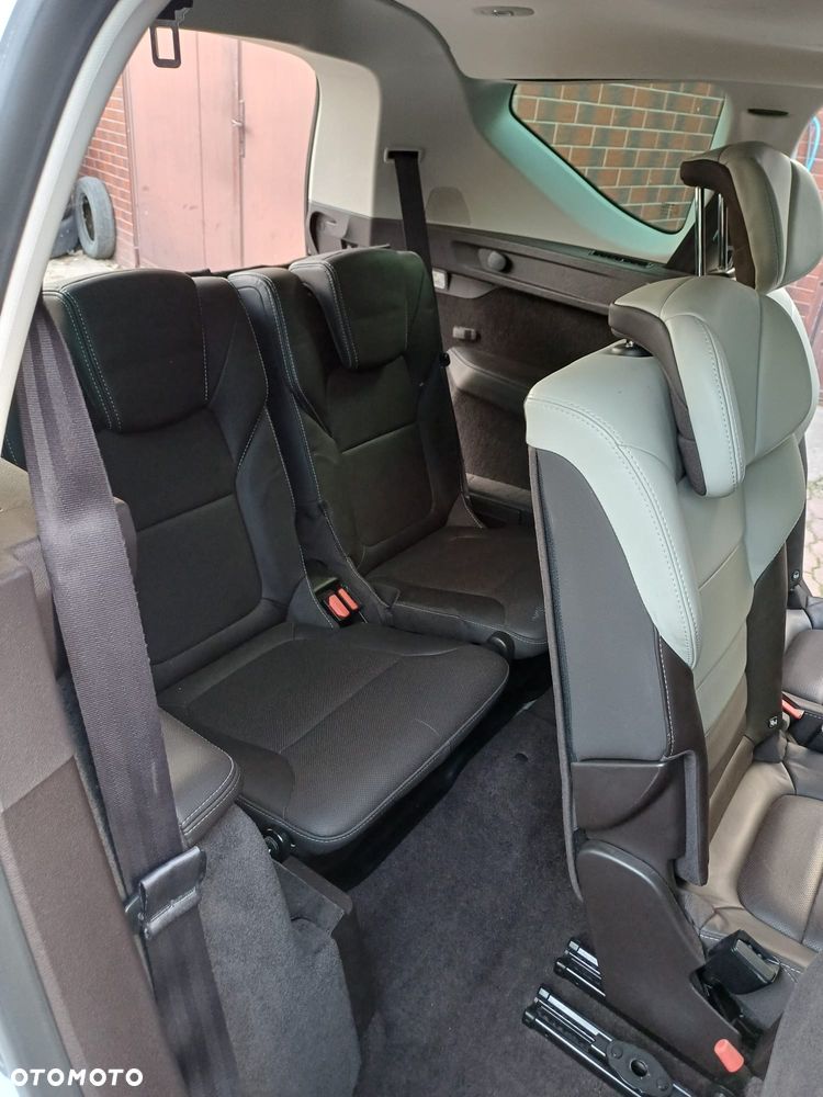 Renault Espace 1.6 dCi Energy Initiale Paris EDC 7os - 33