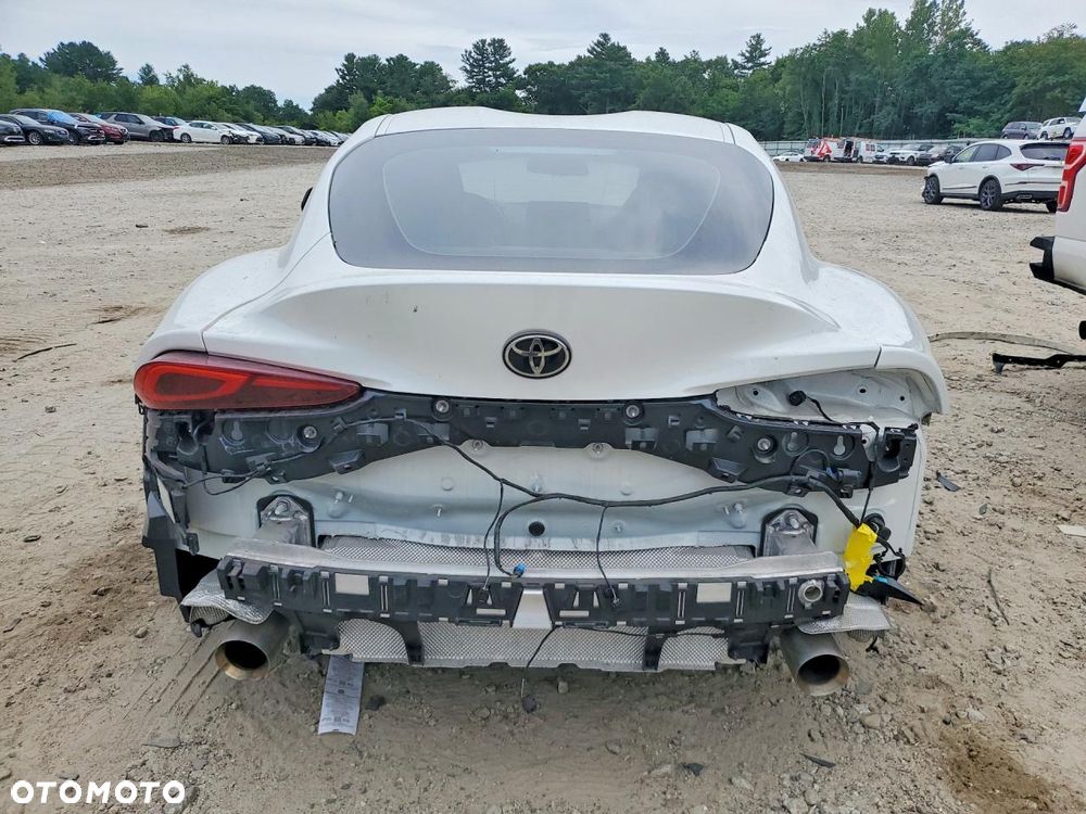 Toyota Supra GR 3.0 - 7