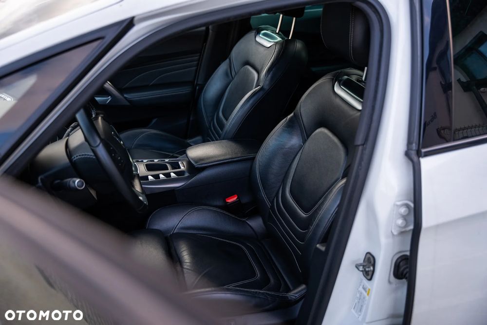 DS Automobiles DS 5 - 10