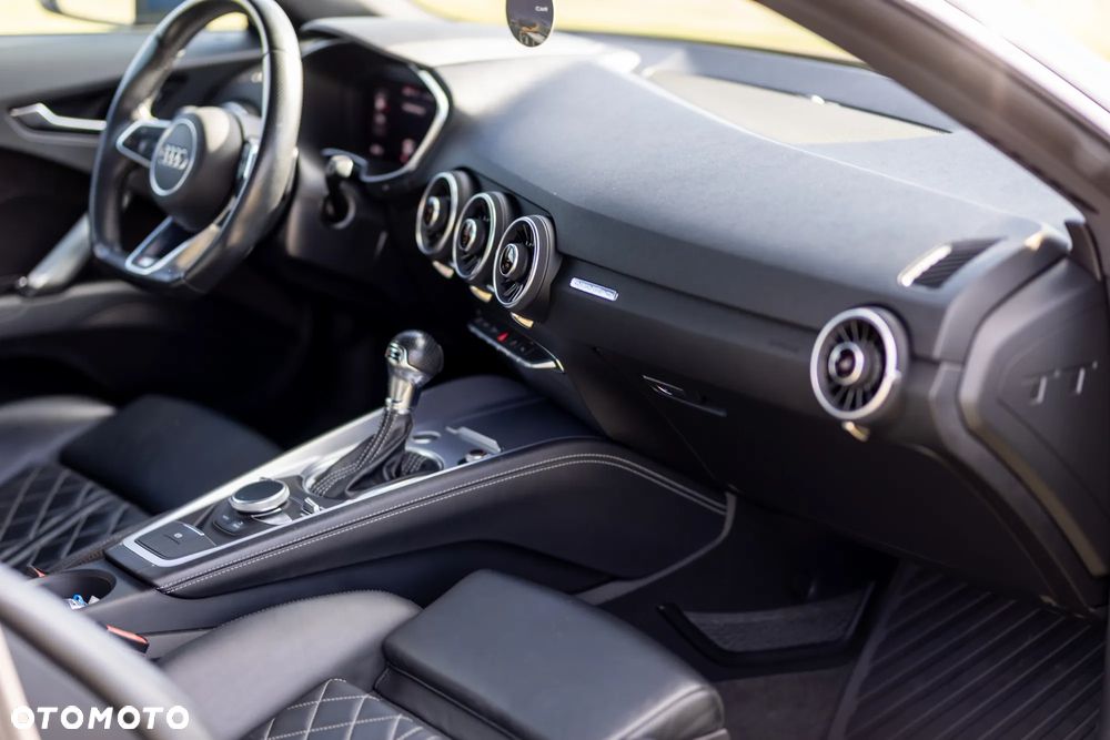 Audi TT Coupé 2.0 TFSI Quattro S tronic - 5