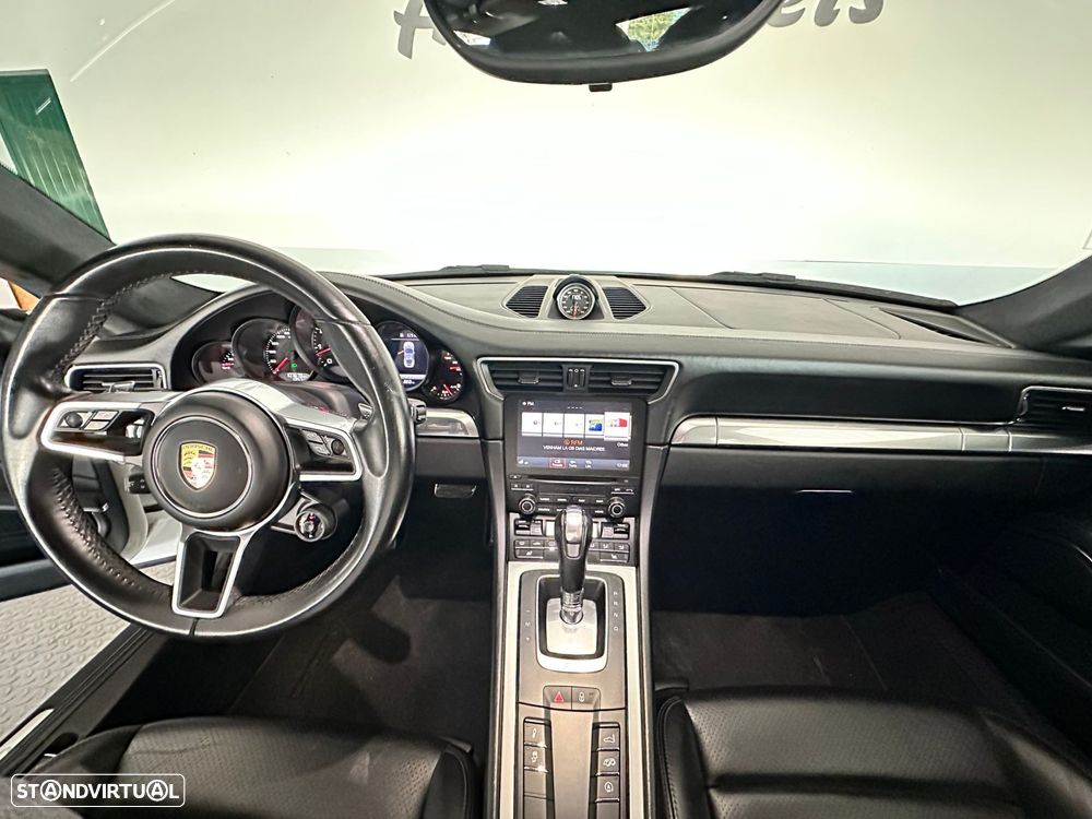 Porsche 911 (991) Carrera 2 PDK - 16