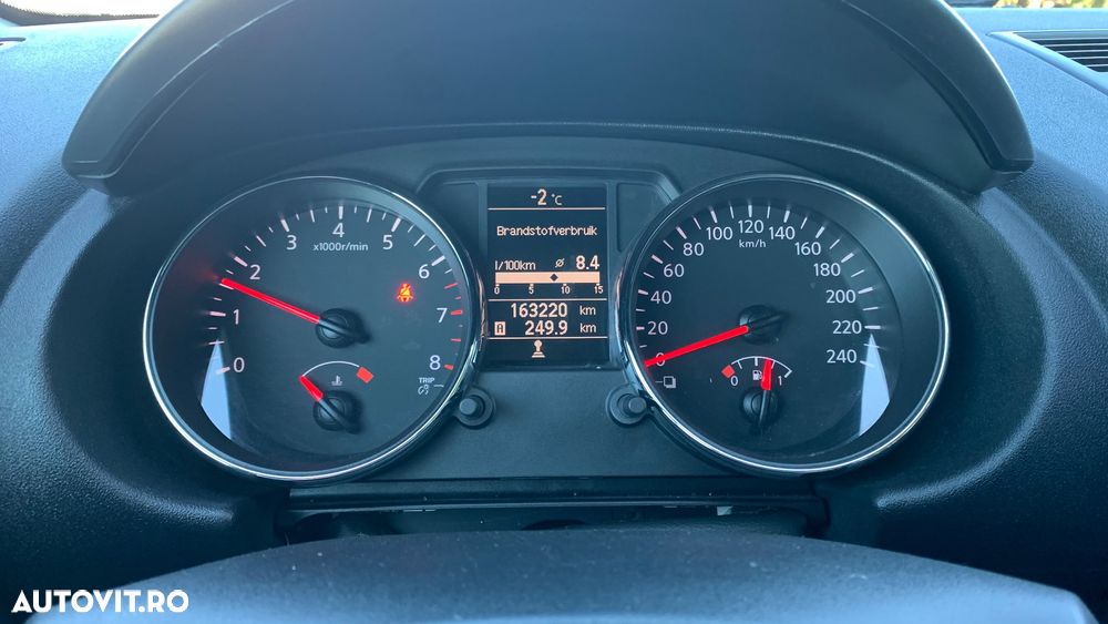 Nissan Qashqai 1.6 acenta - 12