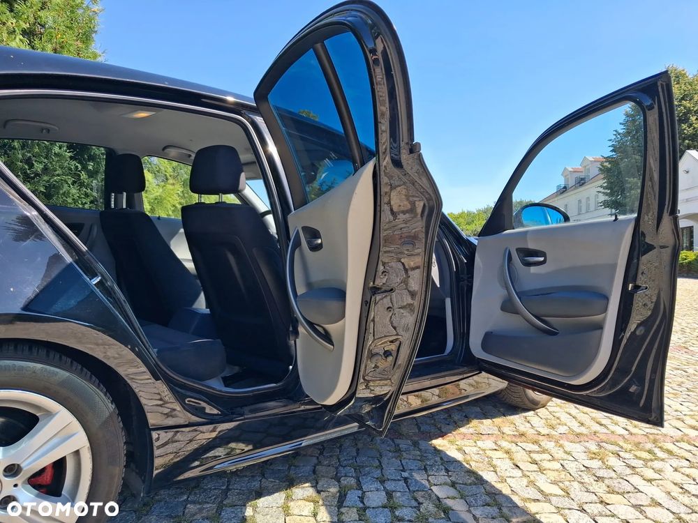 BMW Seria 1 - 23