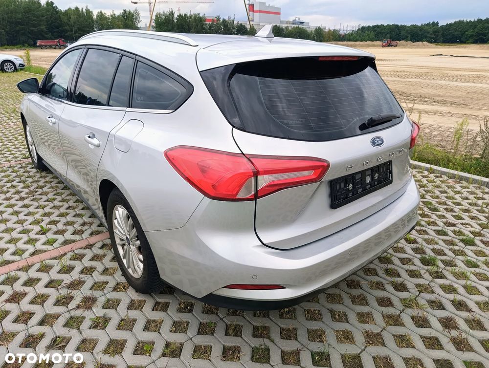 Ford Focus - 5