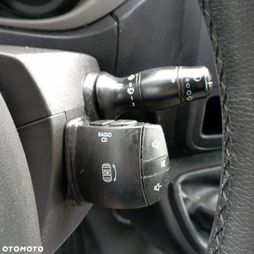 Renault Master - 25
