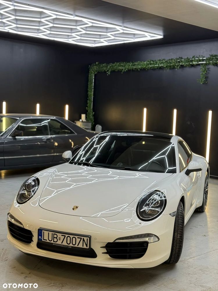 Porsche 911 Carrera PDK - 2