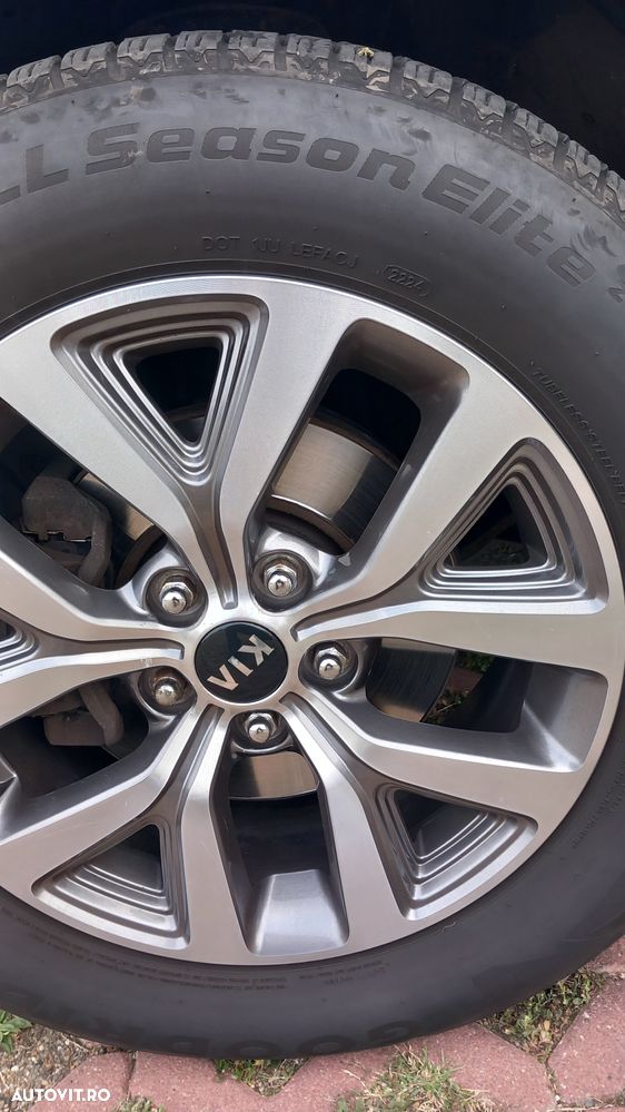 Kia Sportage 1.7 DSL MT 4x2 PREMIUM - 28