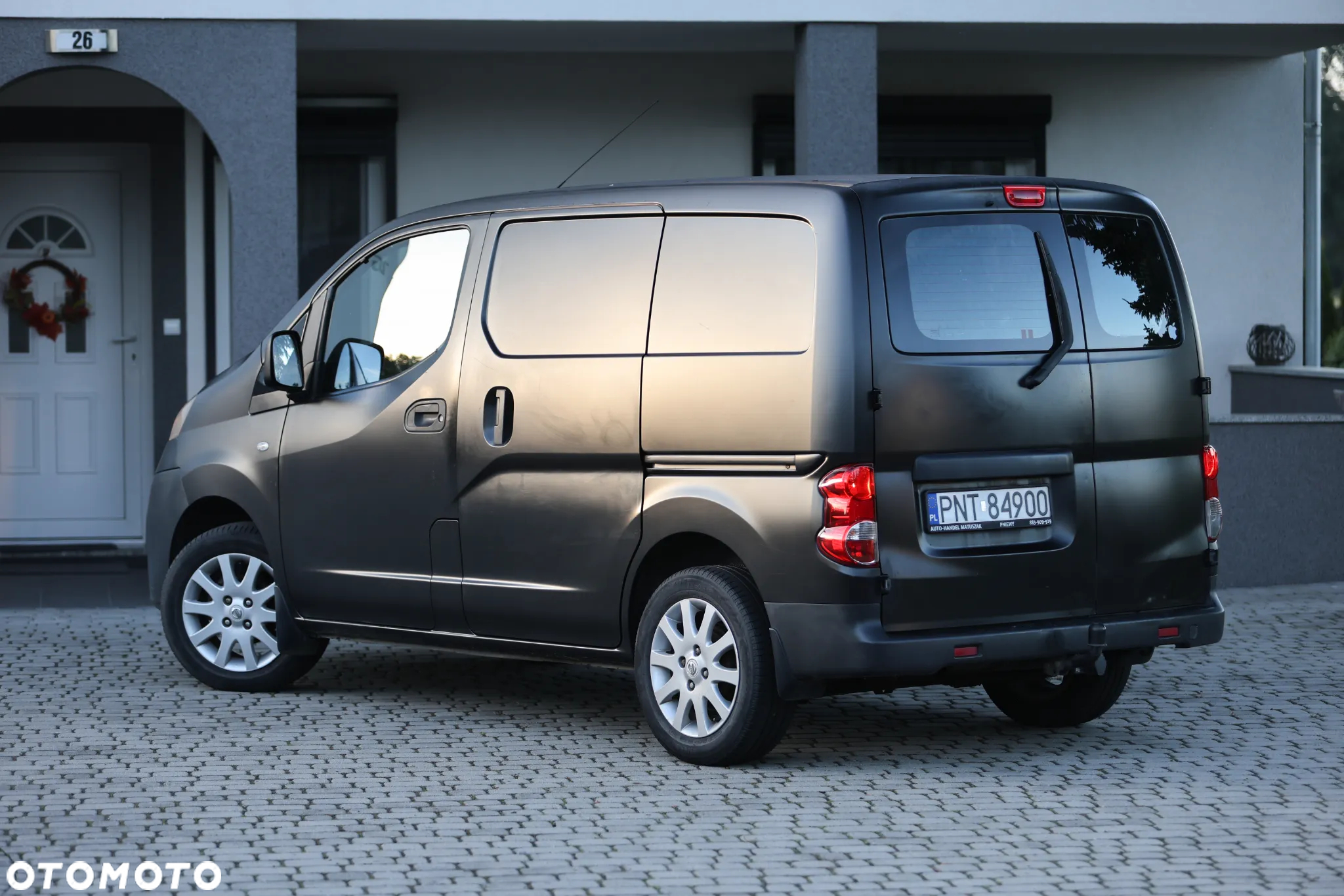 Nissan NV200 - 12