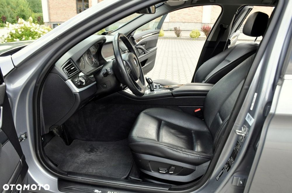 BMW Seria 5 - 23