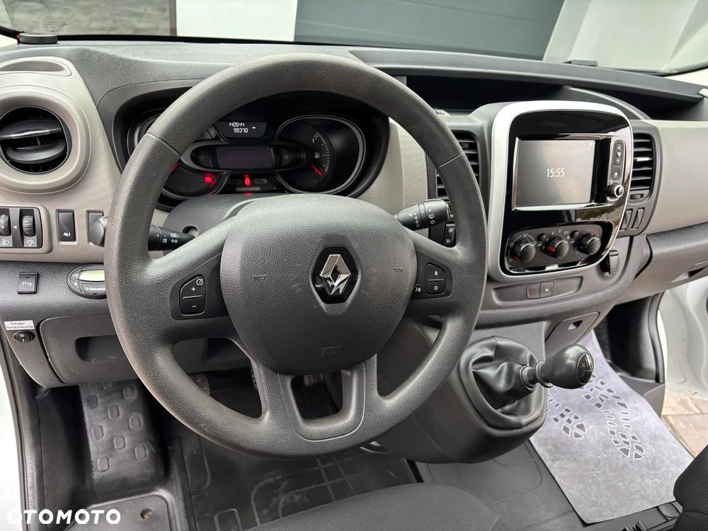 Renault Trafic - 10